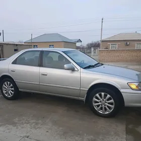 Toyota Camry 1998