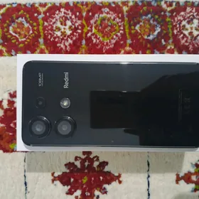 Redmi note 13 8+4/256