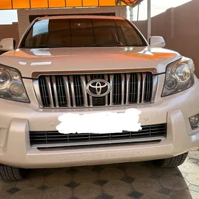 Toyota Land Cruiser Prado 2010