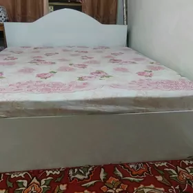 Spalny+kamod+aynaly kamod