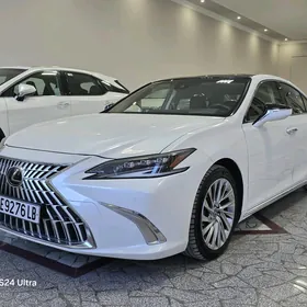 Lexus ES 350 2019