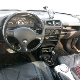 Opel Vectra 1990