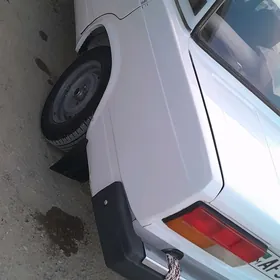 Lada 2107 2000
