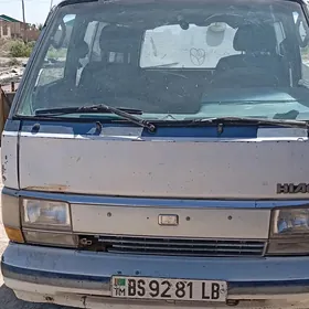 Toyota Hiace 1989