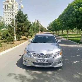 Toyota Camry 2011