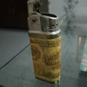 газовая зажигалка