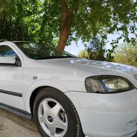 Opel Astra 2003