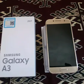 Samsung A 3 17