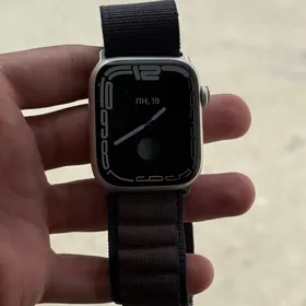 Apple Watch 7