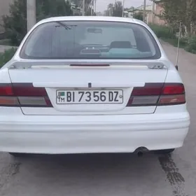 Nissan Cefiro 1996