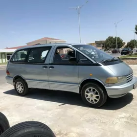 Toyota Previa 1992
