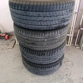 teker 275 55R20
