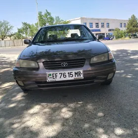 Toyota Camry 1998