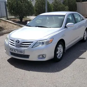 Toyota Camry 2010