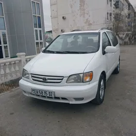 Toyota Sienna 2000