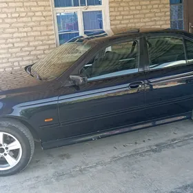 BMW 528 1998