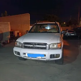 Nissan Pathfinder 2004