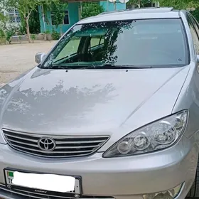 Toyota Camry 2003