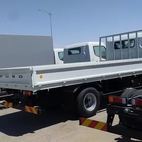 Mitsubishi Canter 2024
