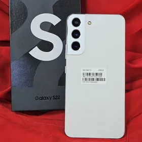 Samsung S22