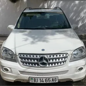 Mercedes-Benz ML350 2008