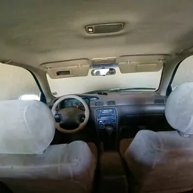 Toyota Camry 1999