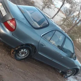 Hyundai Sonata 1998