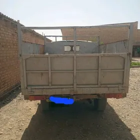 UAZ 452 1991