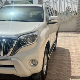 Toyota Land Cruiser Prado 2015