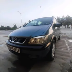 Opel Zafira 2002