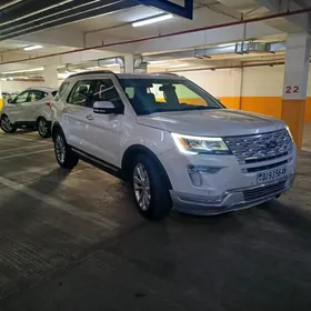 Ford Explorer 2018