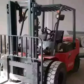 LiuGong Forklift 2015