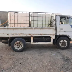 Toyota Dyna 1993