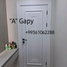 "A" Gapy