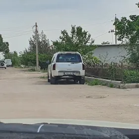 Nissan Armada 2005