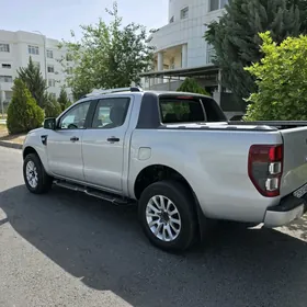 Ford Ranger 2014