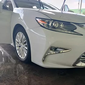 Lexus ES 350 2018