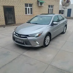 Toyota Camry 2016