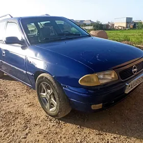 Opel Astra 1996