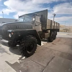 Ural 5557 1996