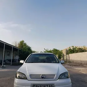 Opel Astra 2003