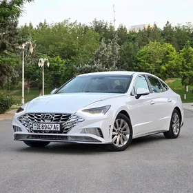 Hyundai Sonata 2020