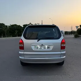 Opel Zafira 2001
