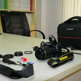 NIKON D3200