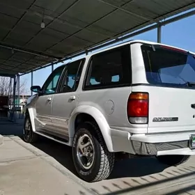 Ford Explorer 1996