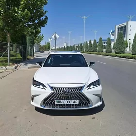 Lexus ES 350 2020