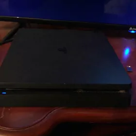 Playstation 4slim 1tb