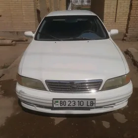 Nissan Cefiro 1995