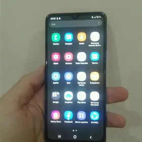 Samsung A12