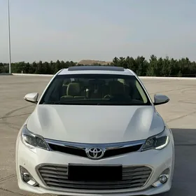 Toyota Avalon 2013